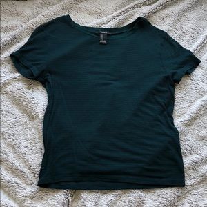 cropped tee